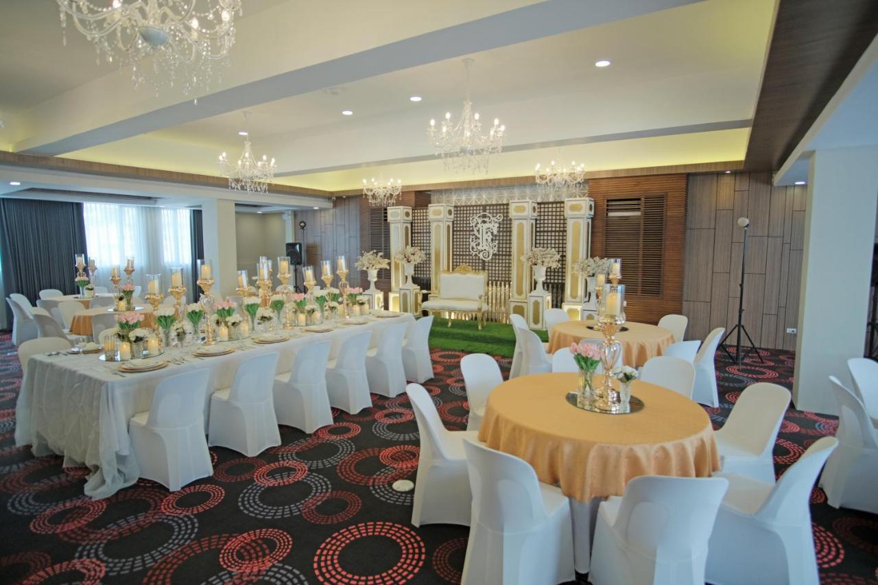 Fersal Hotel Malakas, Кесон Сити Екстериор снимка